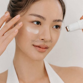 Массажный крем для век с 0,1% ретинолом Dr. Althea Retinol Flat Iron Eye Roller Массажный крем для век с 0,1% ретинолом Dr. Althea Retinol Flat Iron Eye Roller